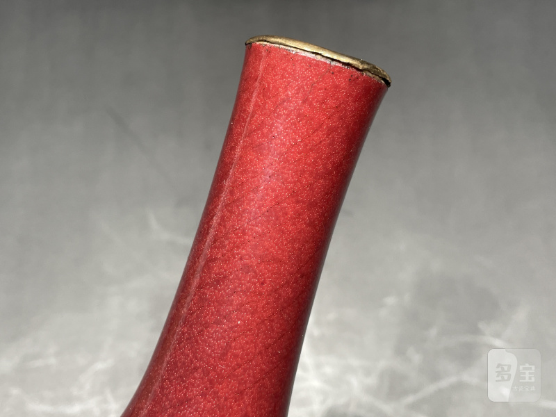 清雍正 红釉荸荠瓶 - 图6